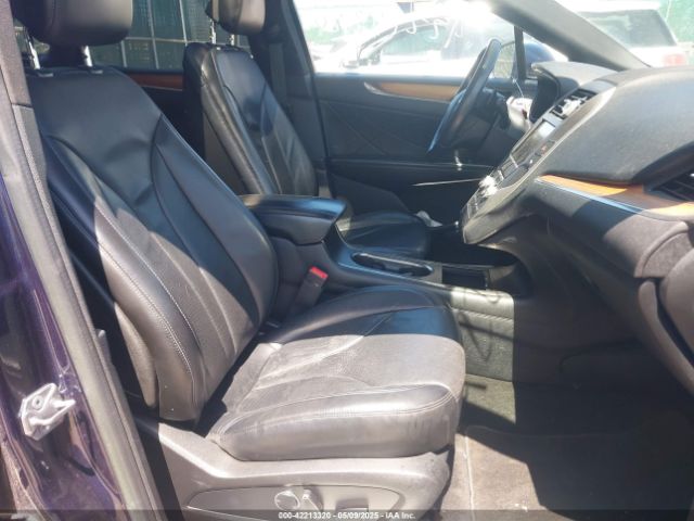 5LMCJ1A9XFUJ20010 Lincoln MKC