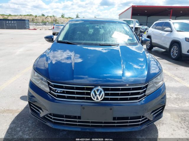 1VWAA7A34JC009932 Volkswagen Passat 2.0t R-line/2.0t S