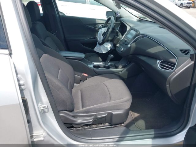 1G1ZD5ST9JF247038 Chevrolet MALIBU LT