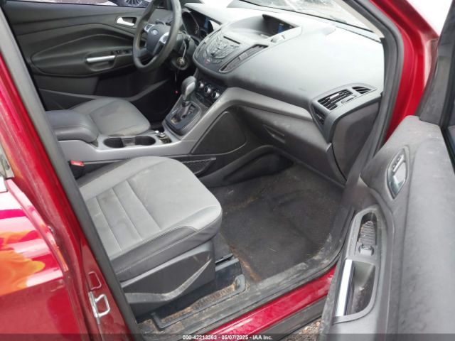 1FMCU0G75FUB93599 Ford ESCAPE SE