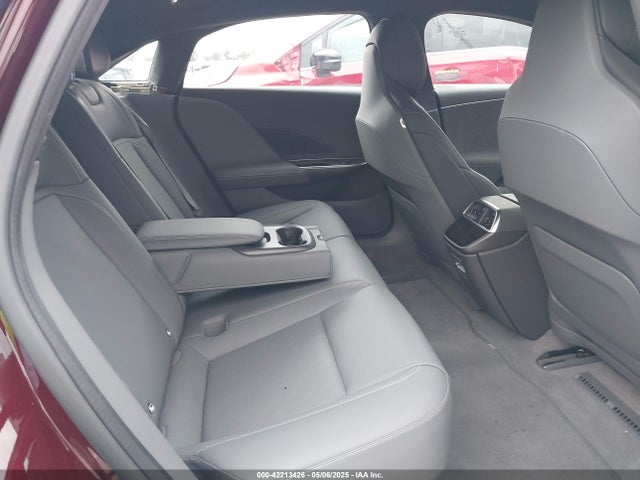 Lucid Air Pure 2023 50EA1PFA4PA006331 Image 8
