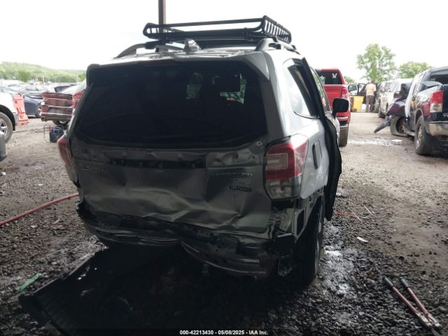 JF2SJAGCXHH526078 Subaru Forester 2.5i Premium