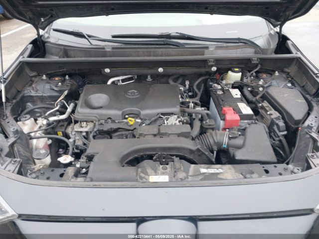 JTMF1RFV6KD016360 Toyota RAV4 LE
