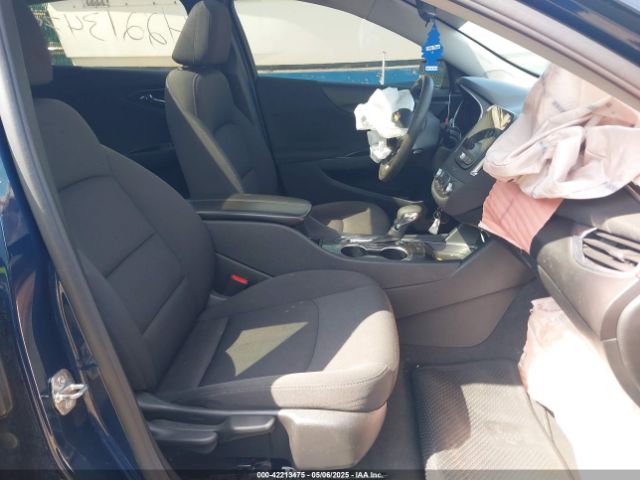 2021 CHEVROLET MALIBU 1G1ZD5ST8MF005720 Photo 4
