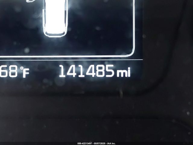5XYPGDA38JG421230 KIA Sorento 2.4l Lx