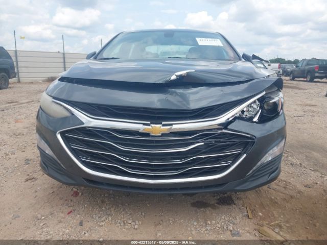 1G1ZD5ST8KF119231 Chevrolet MALIBU LT