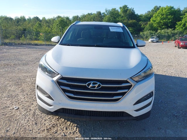 KM8J33A4XJU752762 Hyundai TUCSON SEL
