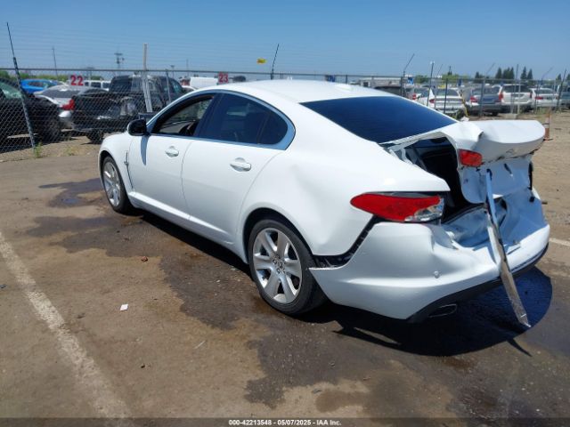2011 JAGUAR XF SAJWA0FB0BLS01108 Photo 2