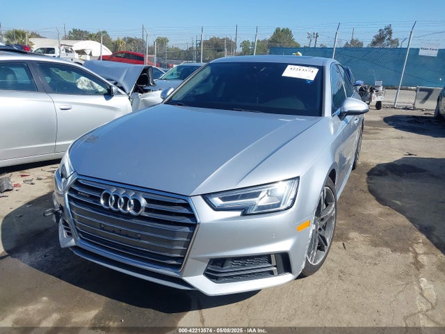 WAUENAF41JA167760 Audi A4
