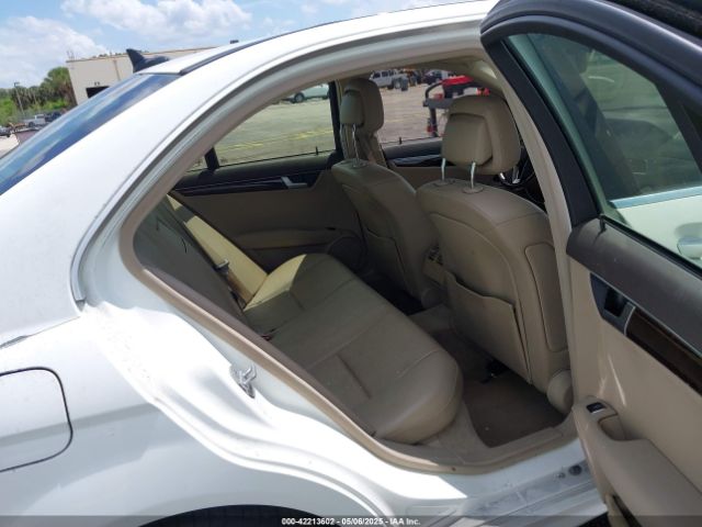 WDDGF4HB0EG255701 Mercedes-Benz C-class C 250 Sport/luxury
