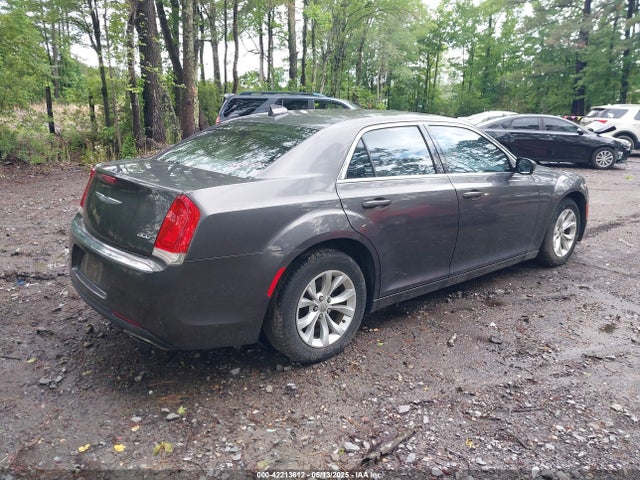 2C3CCAAG3GH141208 Chrysler 300 Limited