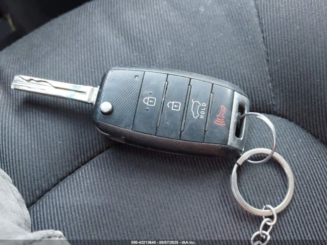KNDJP3A59F7203108 KIA SOUL +