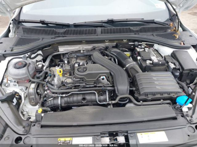 2022 VOLKSWAGEN JETTA 3VWCM7BU0NM016033 Photo 9