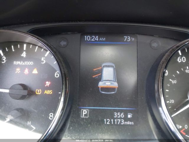 JN8AT2MT1JW464395 Nissan 2018