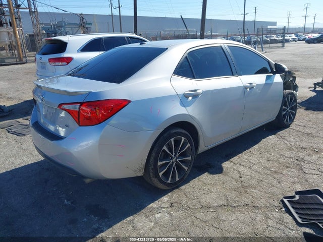 2T1BURHE4HC801209 Toyota COROLLA SE