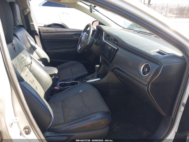 2T1BURHE4HC801209 Toyota COROLLA SE
