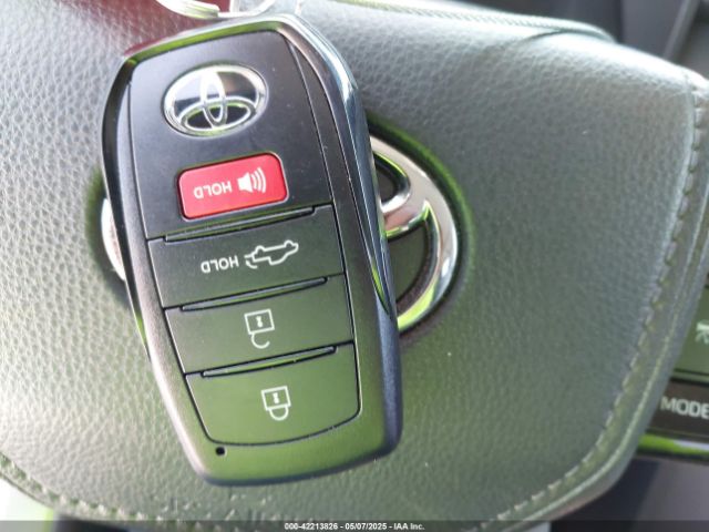 2024 TOYOTA TUNDRA 5TFJA5AB7RX040367 Photo 10