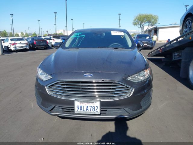 3FA6P0LU5KR200773 Ford Fusion Hybrid Se