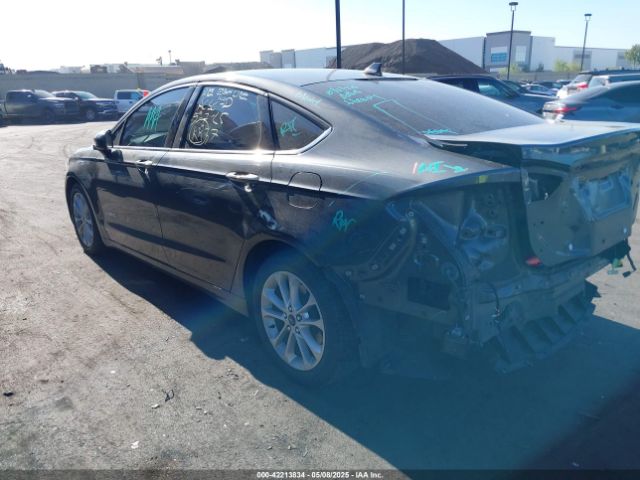 3FA6P0LU5KR200773 Ford Fusion Hybrid Se