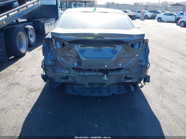 3FA6P0LU5KR200773 Ford Fusion Hybrid Se