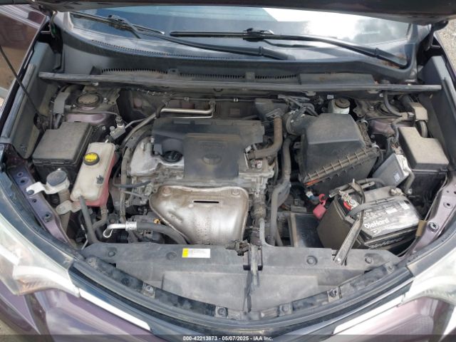 2T3RFREV7JW807823 Toyota Rav4 Xle