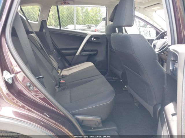 2T3RFREV7JW807823 Toyota Rav4 Xle