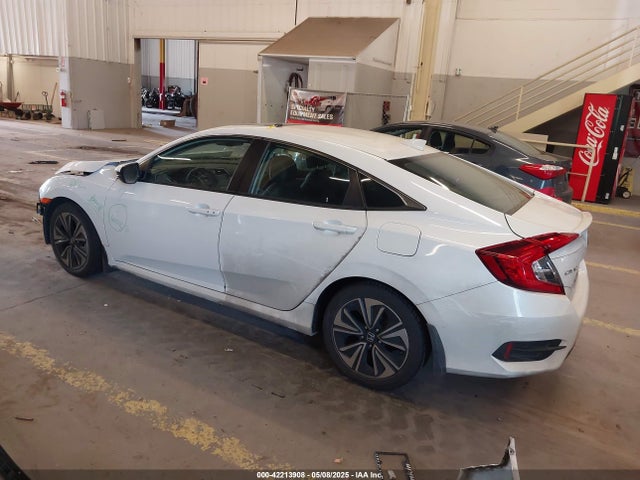 2HGFC1F78HH656886 Honda l15b7
