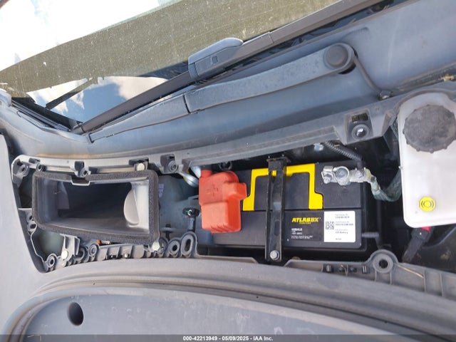 2022 TESLA MODEL 3 5YJ3E1EB1NF119215 Photo 9