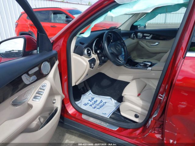 2017 MERCEDES-BENZ GLC 300 WDC0G4JB2HF192074 Photo 4