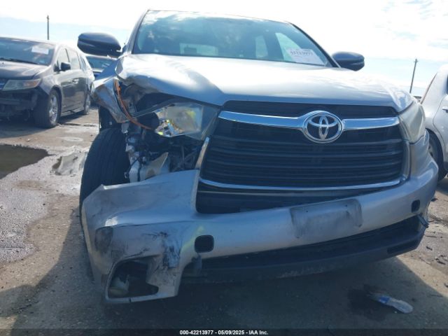 5TDZKRFH4FS116360 Toyota Highlander Le Plus V6