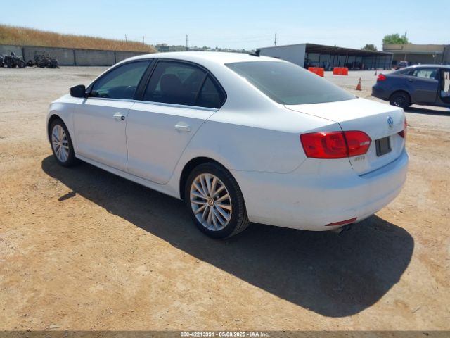 3VWLL7AJ0EM398882 Volkswagen Jetta