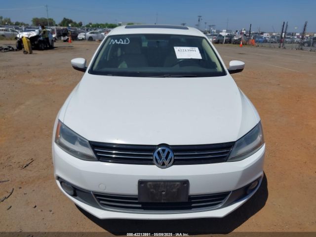 3VWLL7AJ0EM398882 Volkswagen Jetta