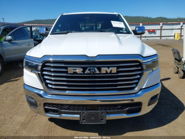 1C6SRFJP0SN562863 RAM 1500 Laramie  4x4 5'7 Box