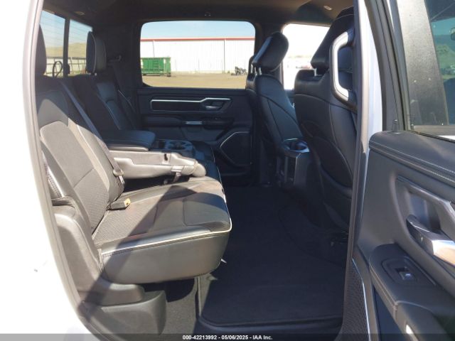 1C6SRFJP0SN562863 RAM 1500 Laramie  4x4 5'7 Box
