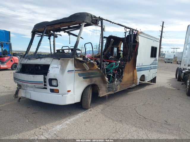 42213994 :رقم المزاد ، 1GBJP37N5S3309388 vin ، 1995 Winnebago Motor Home مزاد بيع