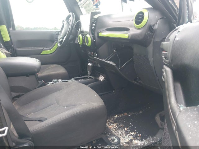 1C4BJWDGXGL269728 Jeep 2016