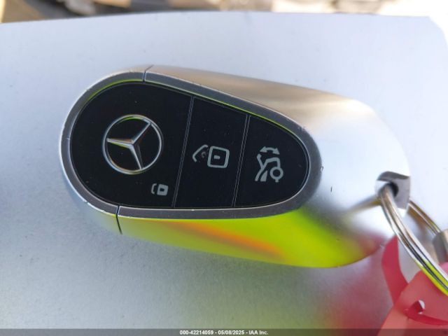 W1K6G6DBXNA100991 Mercedes-Benz m256