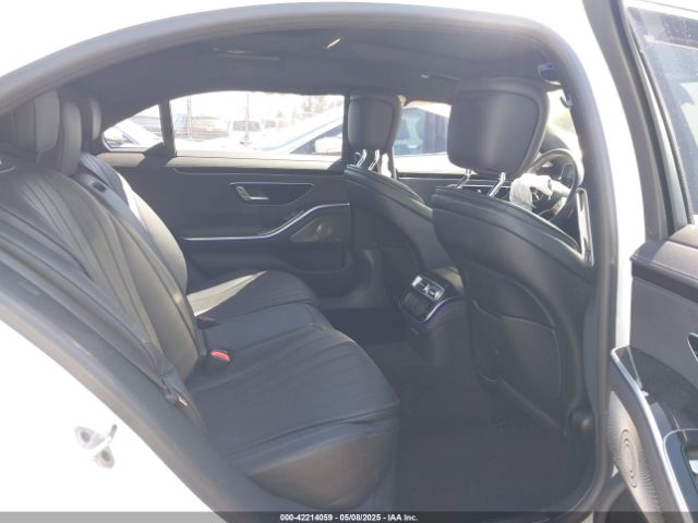 W1K6G6DBXNA100991 Mercedes-Benz m256