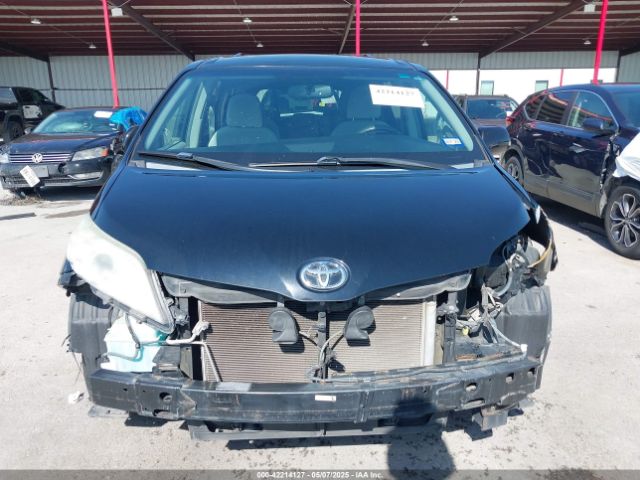 5TDKK3DC0FS613377 Toyota Sienna Le 8 Passenger