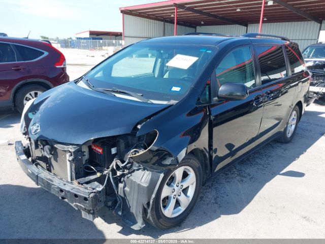 5TDKK3DC0FS613377 Toyota Sienna Le 8 Passenger