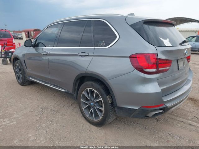2018 BMW X5 5UXKR2C54J0Z16441 Photo 2