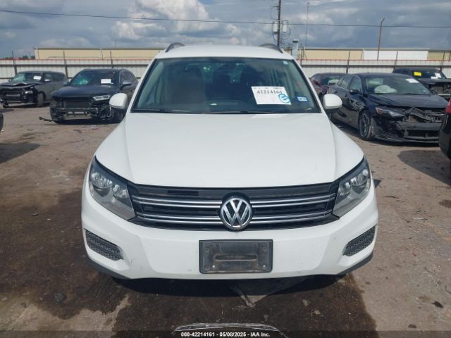WVGAV7AX2HK051022 Volkswagen Tiguan 2.0t/2.0t S