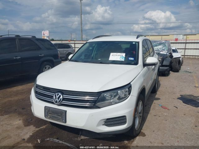 WVGAV7AX2HK051022 Volkswagen Tiguan 2.0t/2.0t S