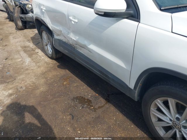 WVGAV7AX2HK051022 Volkswagen Tiguan 2.0t/2.0t S