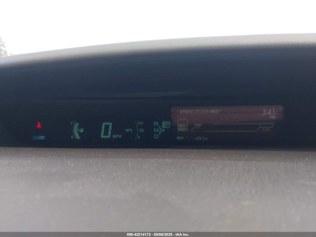 JTDKN3DU0F1946868 Toyota Prius Three
