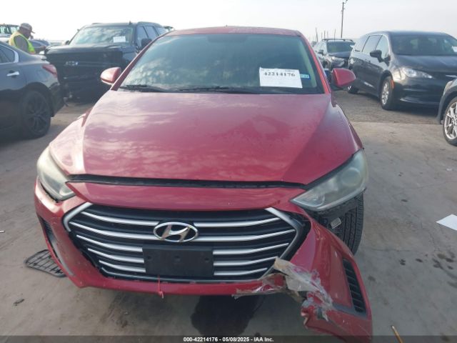 5NPD74LF2HH165602 Hyundai ELANTRA SE