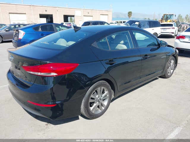 5NPD84LF3HH194345 Hyundai ELANTRA SE