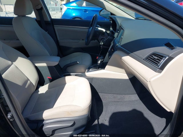 5NPD84LF3HH194345 Hyundai ELANTRA SE