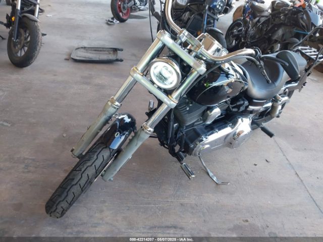 2011 HARLEY-DAVIDSON FXDC 1HD1GV41XBC328820 Photo 1