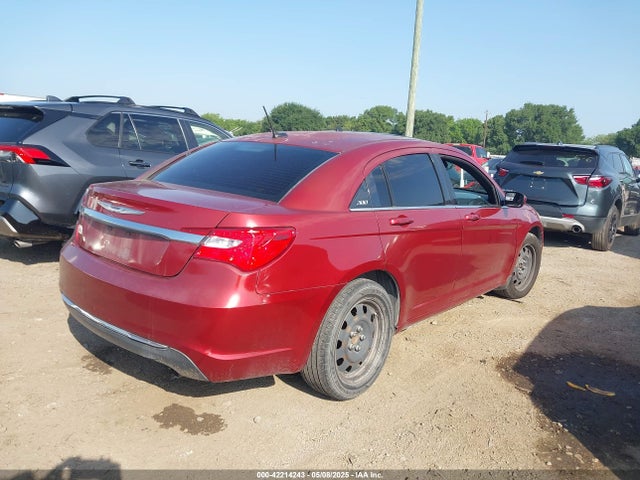 1C3CCBAB0EN207650 Chrysler 200 LX